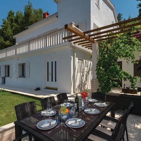 4 Bedroom Gorgeous In * Blato (Korcula)