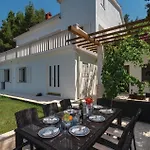 Amazing In With Wifi * Blato