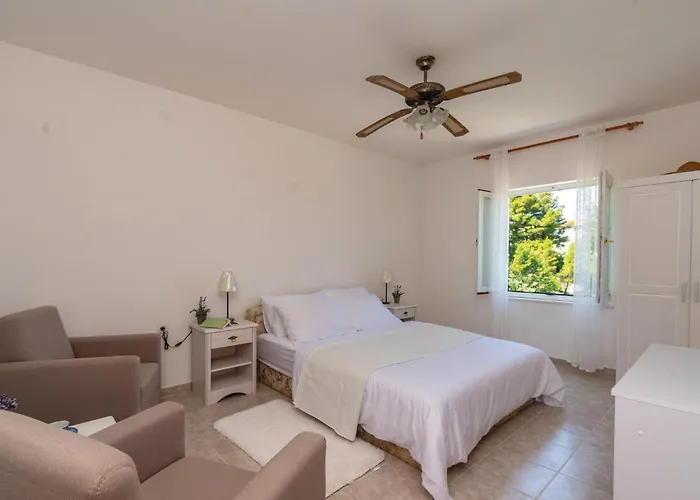 Amazing In With Wifi 펜션 Blato (Korcula)