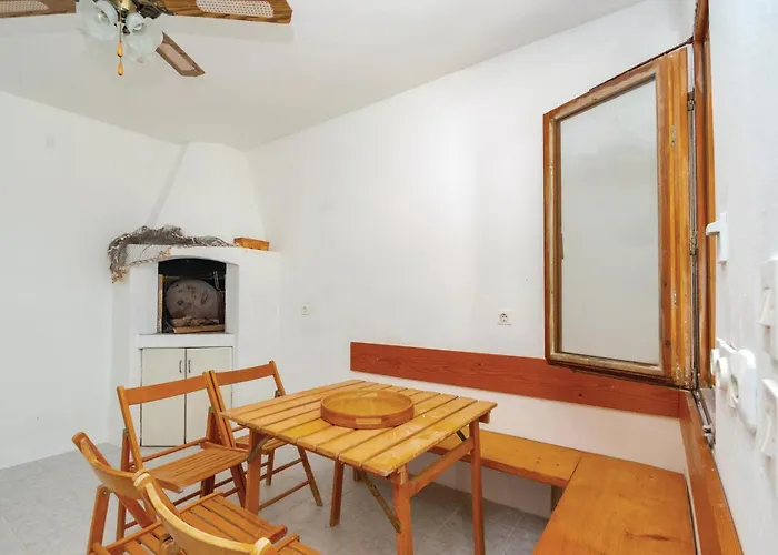 Amazing In With Wifi Blato (Korcula)